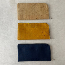 Load image into Gallery viewer, Natural Cork Notions Case
