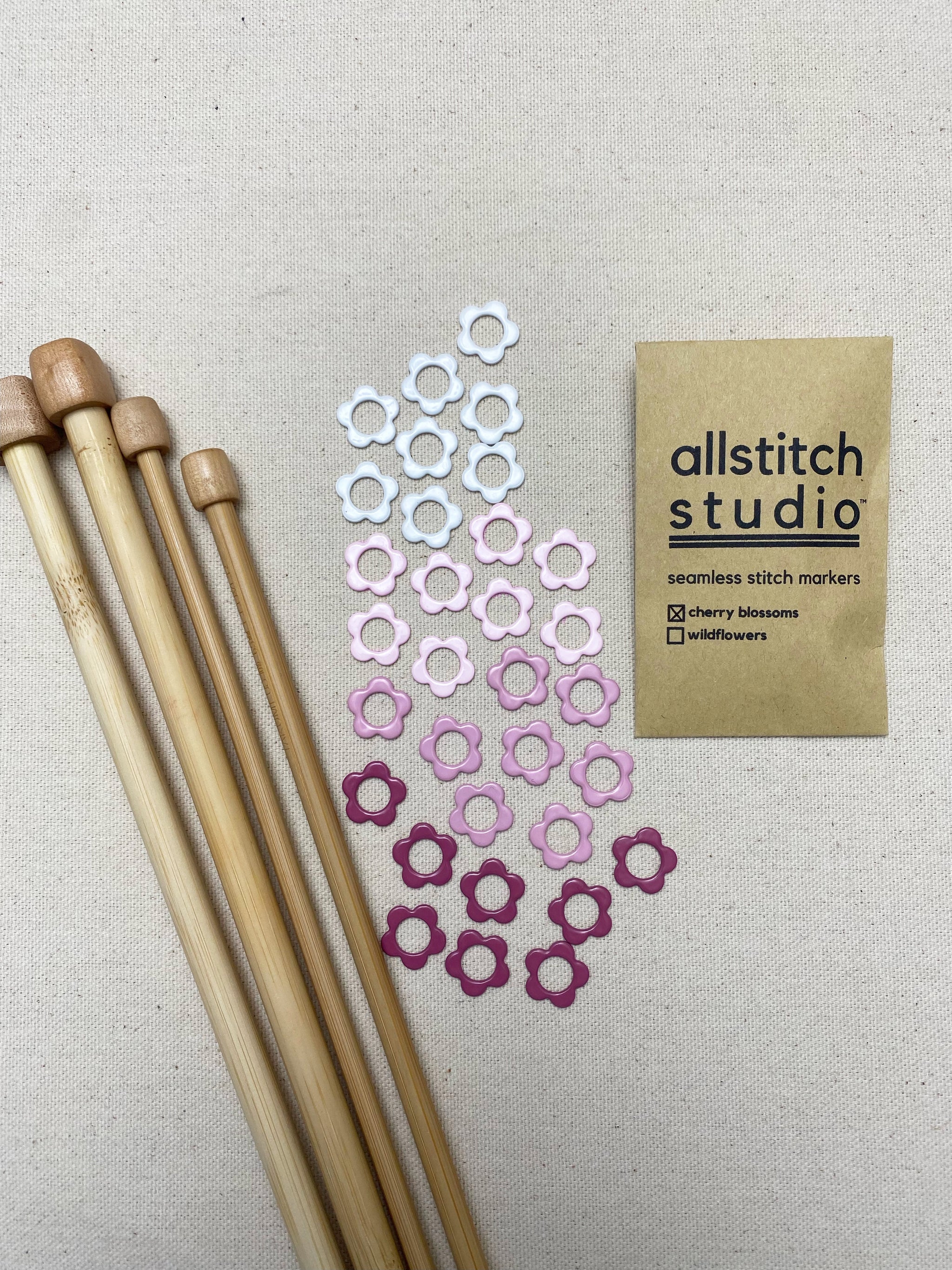 新発売 新商品 Large Studio Allstitch – Markers Stitch Flower バッグ